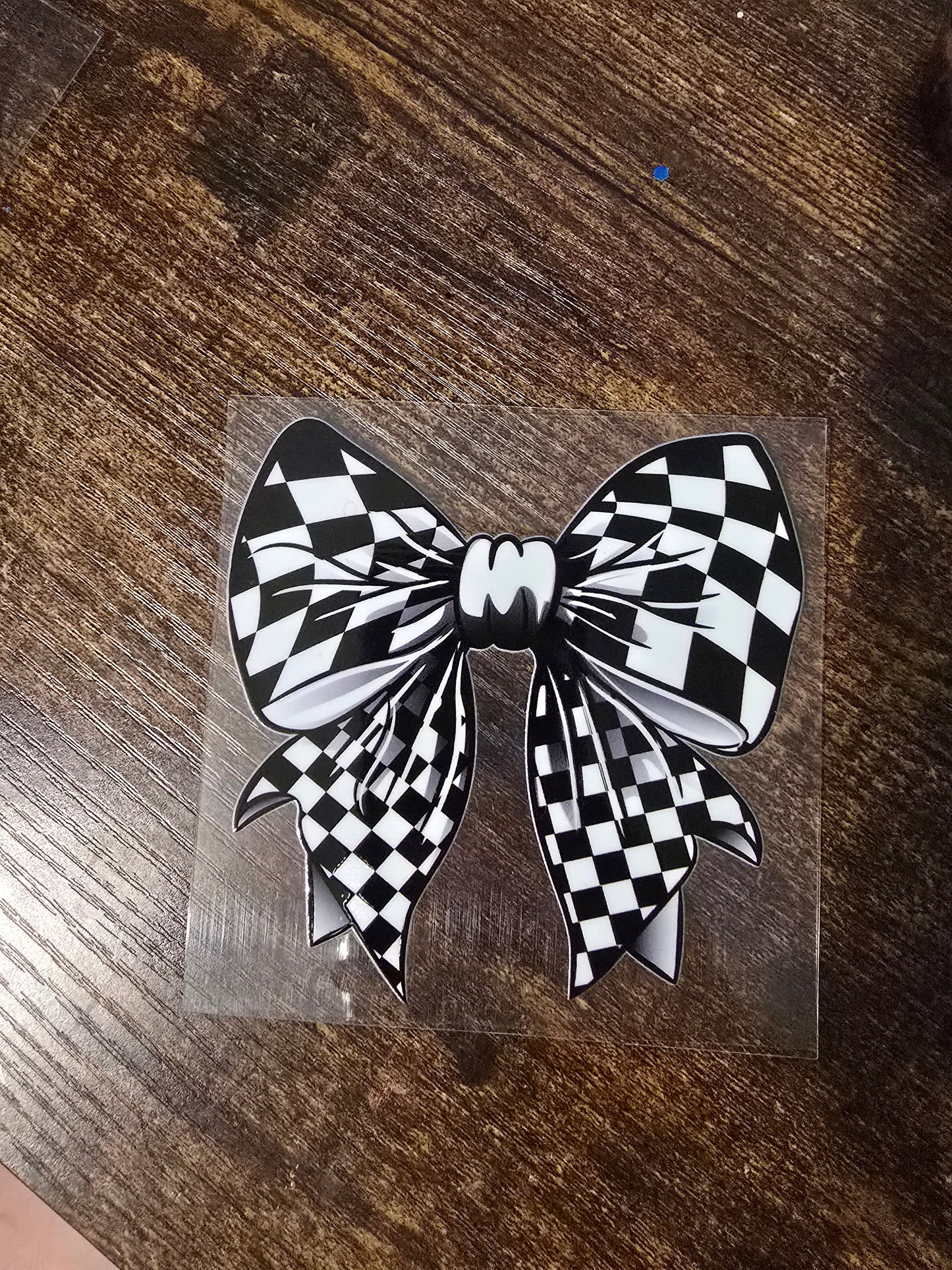 Checkered Bow